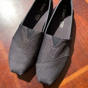 *NWT* TOMS - Men’s Alpargata Black Heavy Denim/Synthetic Trim